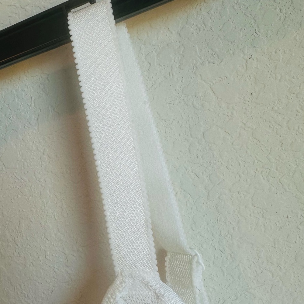 Wacoal White Lace Full Coverage Underwire Bra Size 40DDD - Picture 7 of 10